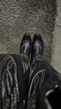 Load image into Gallery viewer, 04 Botas altas Estilo Leti 😍👌🥰JR