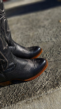 Load image into Gallery viewer, 04 Botas altas Estilo Leti 😍👌🥰JR