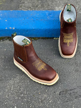 Load image into Gallery viewer, 0006 Botín Rodeo Gabriel con suela de trabajo 😍