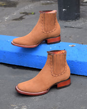 Load image into Gallery viewer, 006 Botin Karlita 😍 piel nobuck Shedron
