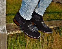 Load image into Gallery viewer, 001 Botín vaquero gamusa - men's boots - 723 Black