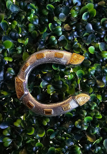 001 Belt buckle