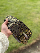 Cargar imagen en el visor de la galería, Cinto recortado cierre láser