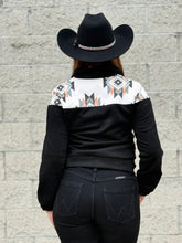 Load image into Gallery viewer, Chamarra ARIAT