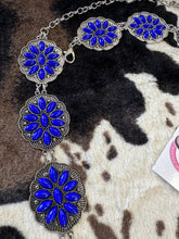 Load image into Gallery viewer, Royal blue chain belt