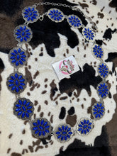 Load image into Gallery viewer, Royal blue chain belt