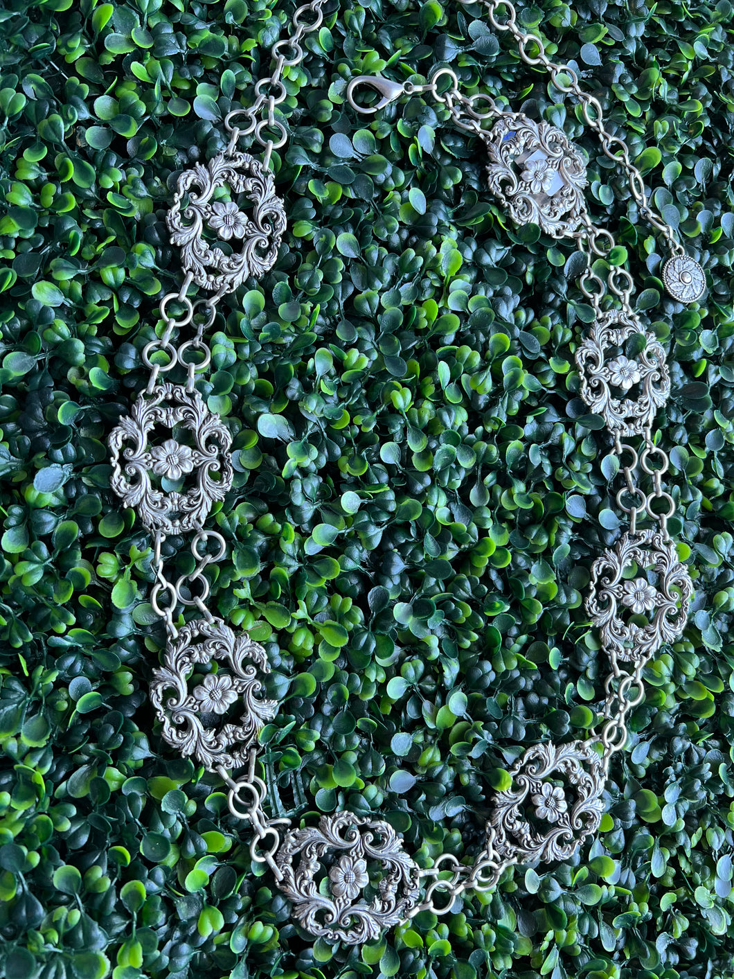012 flower chain belt 45” long