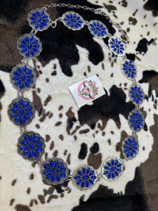 Royal blue chain belt