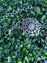 Load image into Gallery viewer, Flower chain belt 47” long