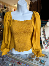 Load image into Gallery viewer, Carolina Mustard Top