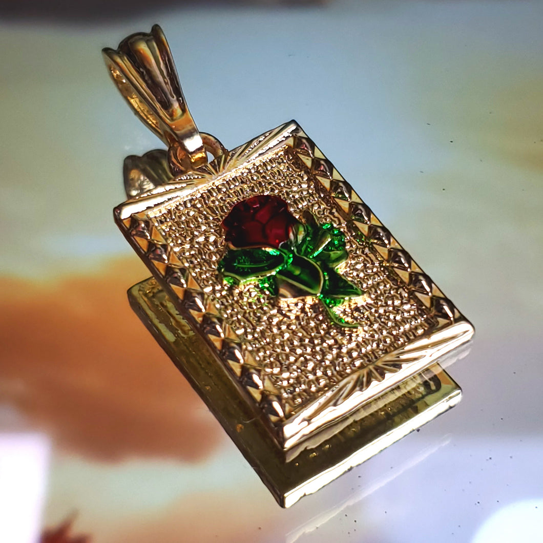 0052 rosa 14k  plated gold pendant