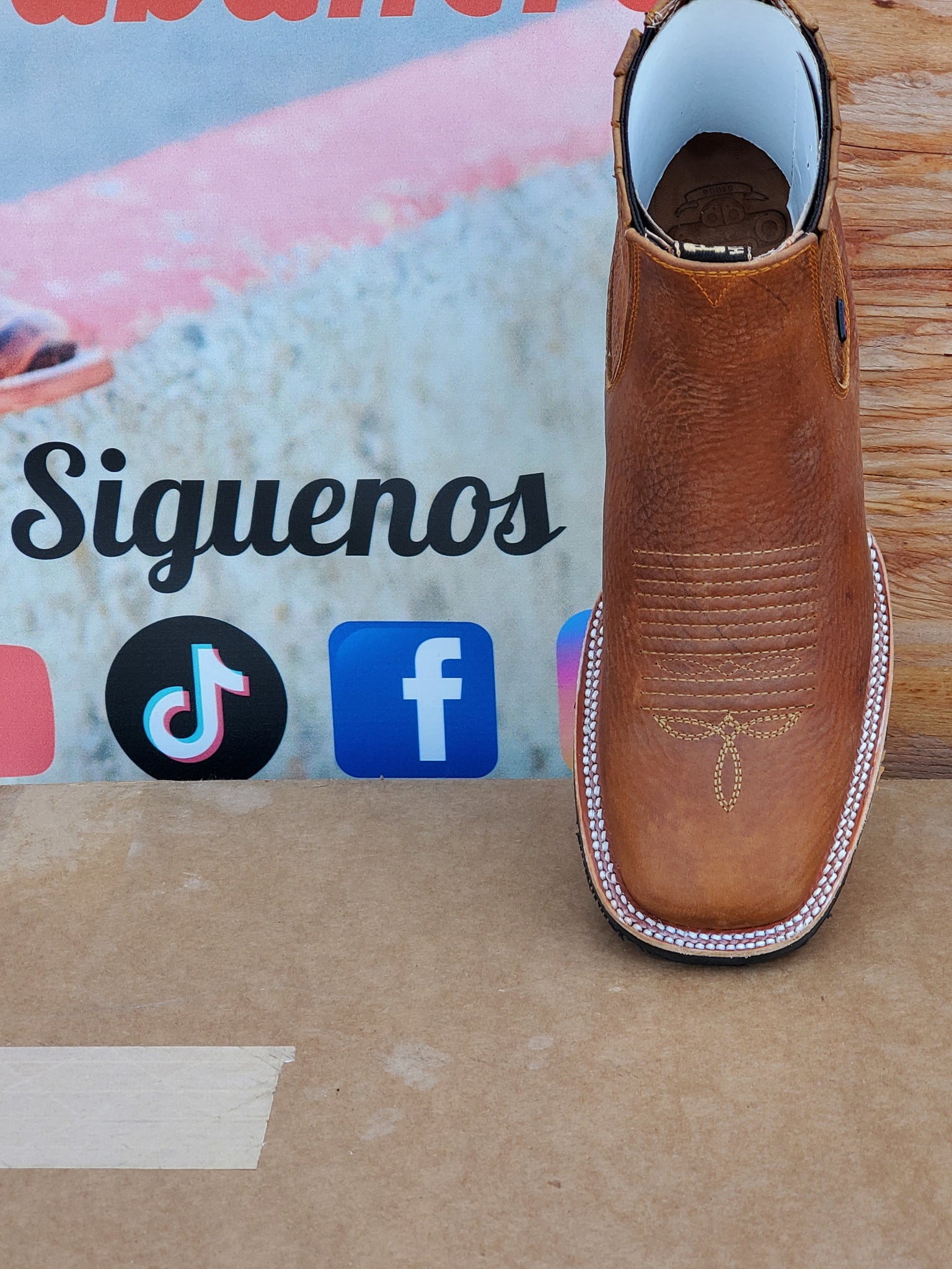 Boots texto sales
