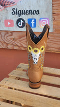 Load image into Gallery viewer, Est Girasol torito square toe woman boots 😍 TAN sunflower 1501
