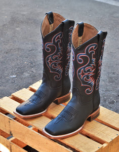 035 Woman wide toe Karlita😍black on blue stitching