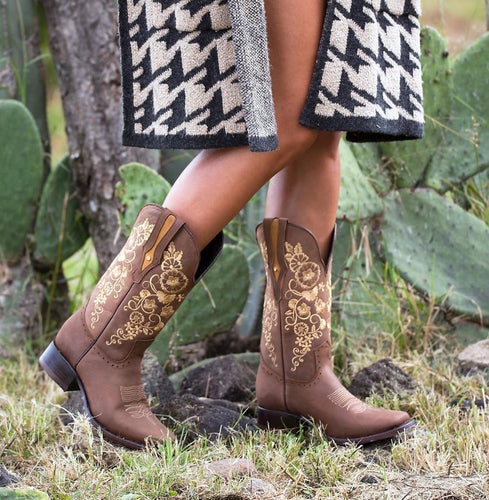 0004 Woman Square toe with white stitch 🇲🇽💥  JB-1501 Wide Boots
