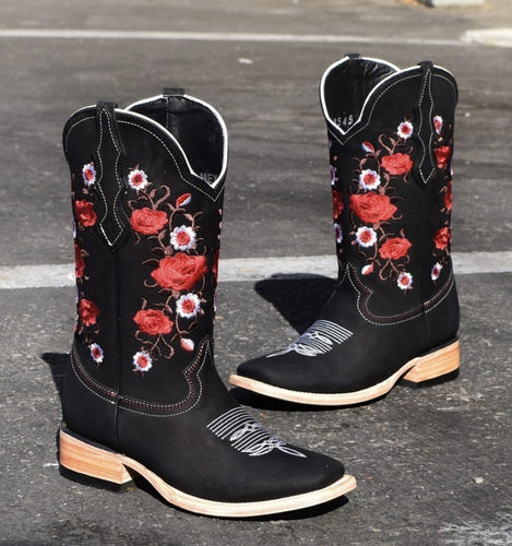 0002 Est Estela black in roses 🔥 women boots square toe