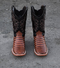 Cargar imagen en el visor de la galería, Man Rodeo boots 🔥 cocrodile leather print 2
