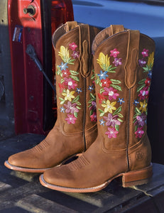 039 Est Frida 😍 square toe woman boots 😍