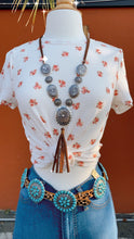 Load image into Gallery viewer, Floral Top size medium only