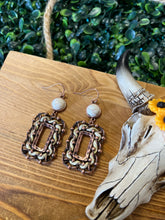 Cargar imagen en el visor de la galería, Lisa Earrings