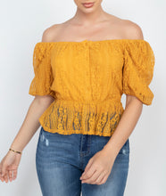 Load image into Gallery viewer, Lace off shoulder Top