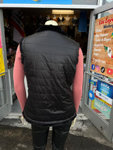 Cargar imagen en el visor de la galería, Reversible Vest (black and burgundy colors available)