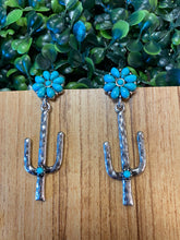 Load image into Gallery viewer, Cactus 🌵 Earrings