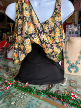 Load image into Gallery viewer, Floral blouse size small and large