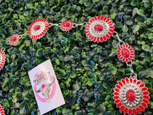 Load image into Gallery viewer, Red flower chain belt ❤️