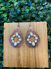 Load image into Gallery viewer, Chinita Earrings