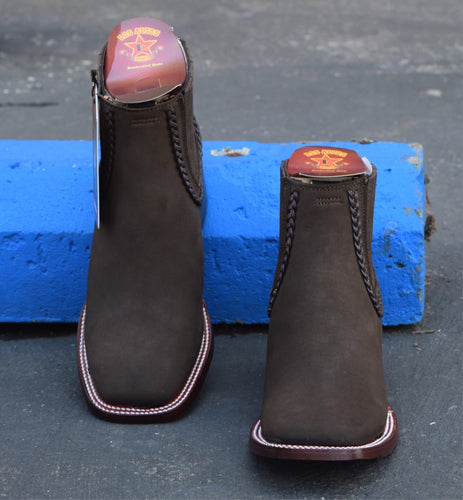 005T Botin Karlita trenza 😍 piel nobuck tabacco color