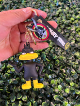 Load image into Gallery viewer, El Pato Lucas 🖤Keychain