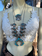 Load image into Gallery viewer, Blanquita Necklace and Earrings set