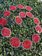 Load image into Gallery viewer, Red flower chain belt