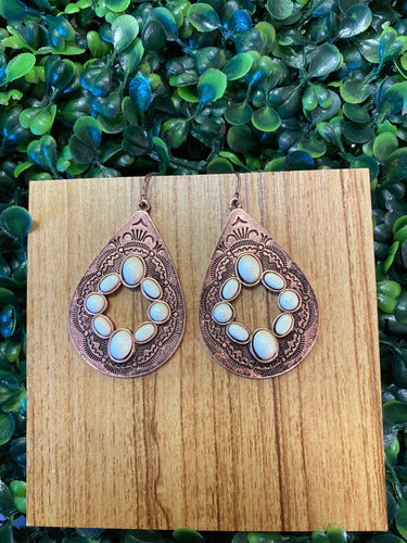 Chinita Earrings