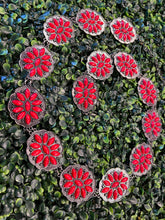 Load image into Gallery viewer, Red flower chain belt