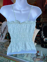Load image into Gallery viewer, Floral Green top