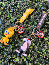 Load image into Gallery viewer, Piolin 💛silvestre Keychains