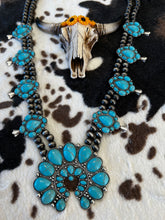 Load image into Gallery viewer, Long Squash Necklace