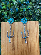Load image into Gallery viewer, Cactus 🌵 Earrings