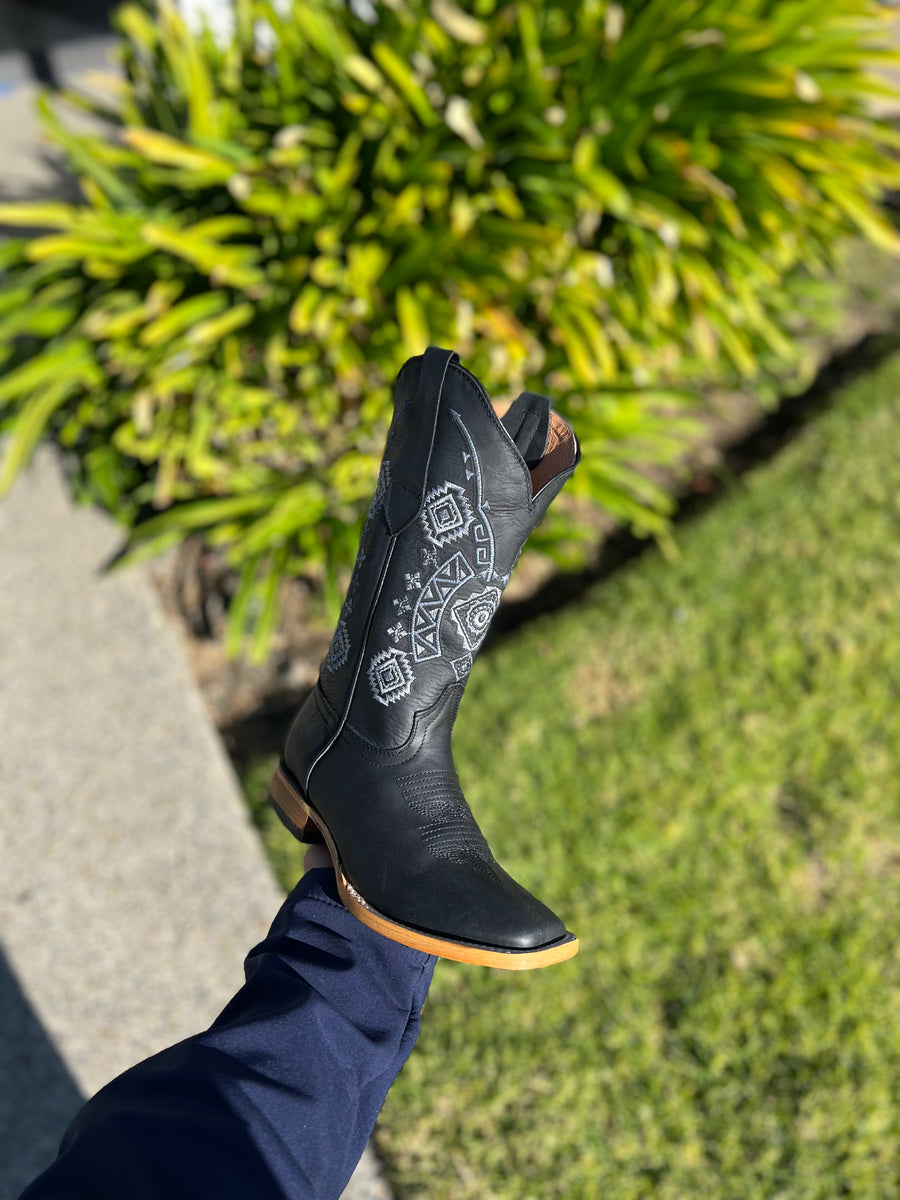 Isabel Rodeo Estilo Isabel Rodeo boots 🇲🇽 🚛 – Los leyva western wear