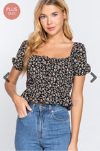 Load image into Gallery viewer, Lizett Bkack Plus size top