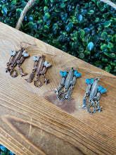 Load image into Gallery viewer, Cactus 🌵 Earrings