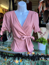 Load image into Gallery viewer, Dusty pink blouse