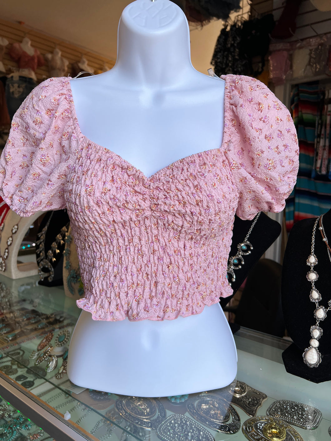 short sleeve sweetheart neck smocking with shirring detail print women top