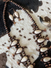 Cargar imagen en el visor de la galería, White Stone Squash Blossom Navajo and Earrings Set