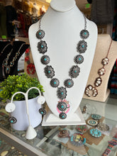 Load image into Gallery viewer, Turquoise Concho Set