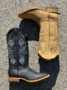 Estilo Isabel Rodeo boots 🇲🇽 🚛
