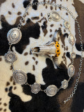 Cargar imagen en el visor de la galería, 013 chain belt 47” long