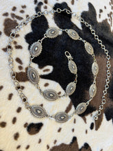 Load image into Gallery viewer, Oval Flower Chain Belt47” long